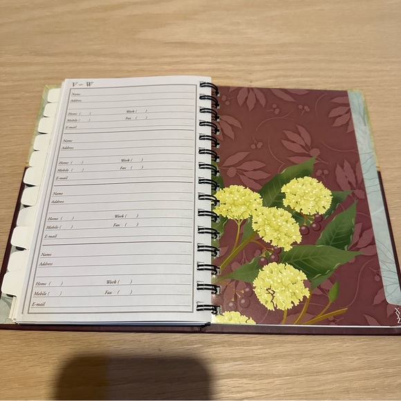 Floral Address Book! - Picture 3 of 8